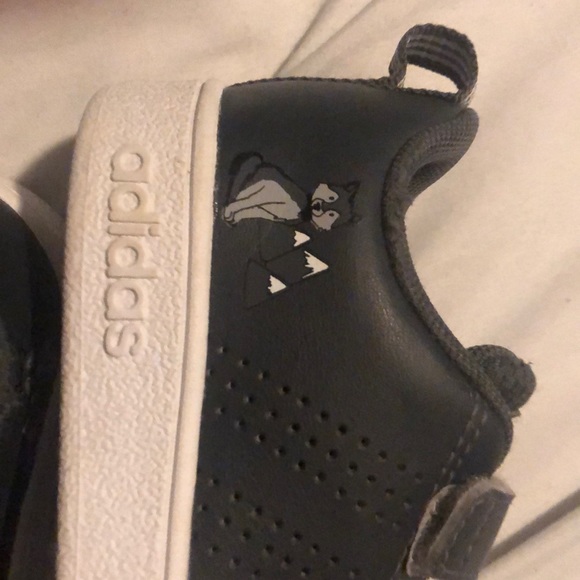 Adidas - Picture 2 of 5